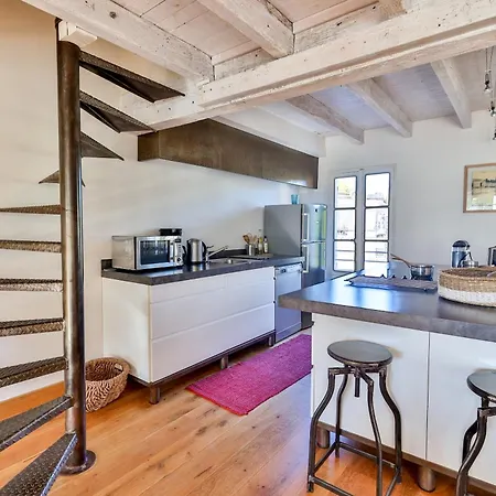 Quai 3 Loft Moderne Et Lumineux Les Pieds Dans L'eau Appartement *