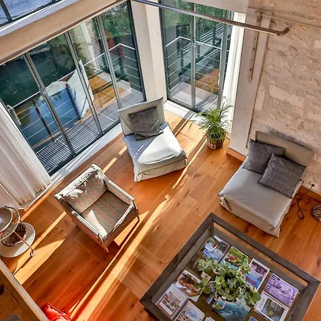 Quai 3 Loft Moderne Et Lumineux Les Pieds Dans L'eau * جارناك