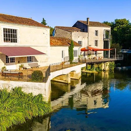 Quai 3 Loft Moderne Et Lumineux Les Pieds Dans L'eau شقة *