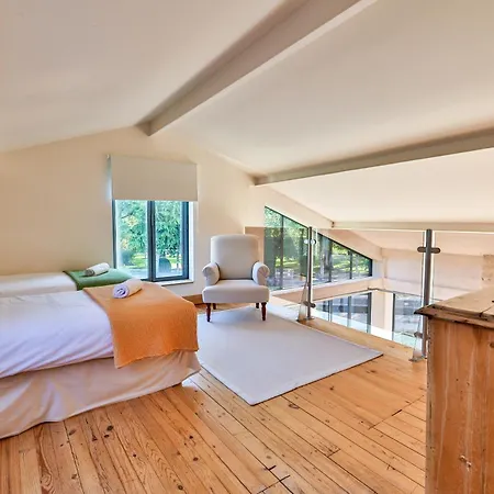 Quai 3 Loft Moderne Et Lumineux Les Pieds Dans L'eau *