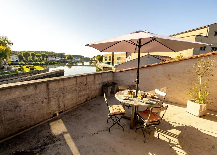 Quai 3 Loft Moderne Et Lumineux Les Pieds Dans L'eau *