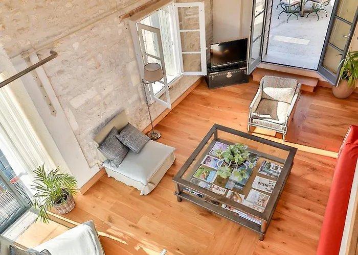 Appartement Quai 3 Loft Moderne Et Lumineux Les Pieds Dans L'eau *