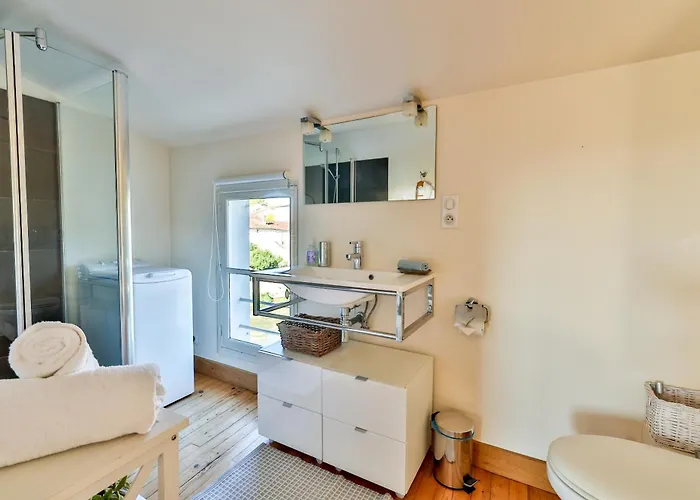 Quai 3 Loft Moderne Et Lumineux Les Pieds Dans L'eau