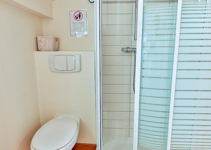 Appartement Quai 3 Loft Moderne Et Lumineux Les Pieds Dans L'eau *